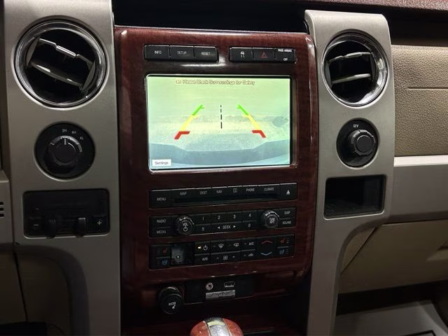 2010 White Platinum Metallic Tri-Coat Ford F-150 King Ranch 4X4 Truck