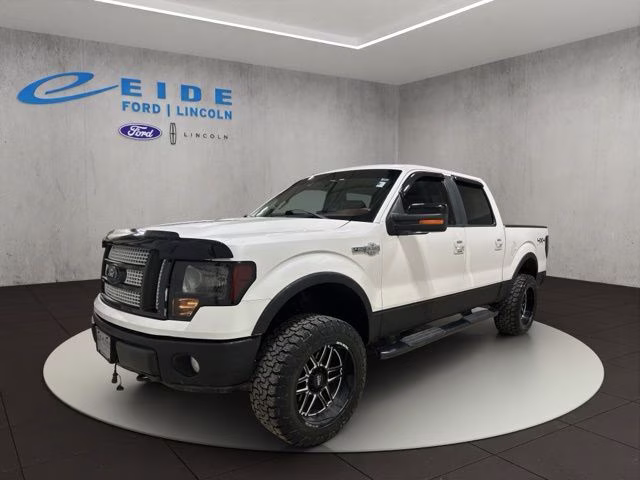 2010 White Platinum Metallic Tri-Coat Ford F-150 King Ranch 4X4 Truck