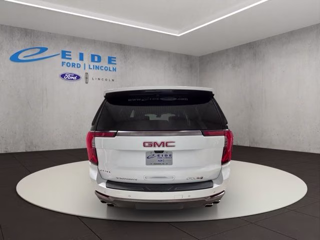 2025 Summit White GMC Yukon AT4 Ultimate 4X4 SUV