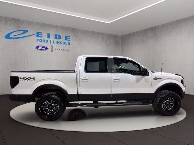 2010 White Platinum Metallic Tri-Coat Ford F-150 King Ranch 4X4 Truck