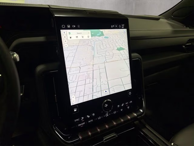 2025 Summit White GMC Yukon AT4 Ultimate 4X4 SUV