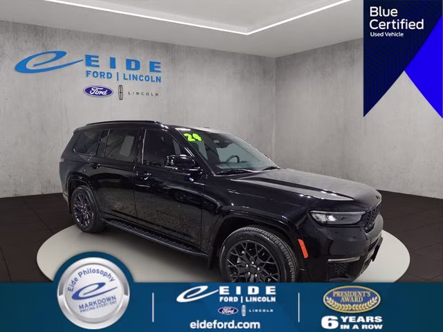 2024 Diamond Black Crystal Pearlcoat Jeep Grand Cherokee L Summit 4X4 SUV