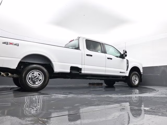2025 Oxford White Ford Super Duty F-350 SRW XL 4X4 Truck