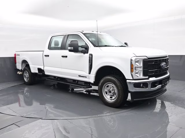 2025 Oxford White Ford Super Duty F-350 SRW XL 4X4 Truck