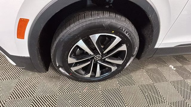 2023 Pure White Volkswagen Tiguan 2.0T S FWD SUV
