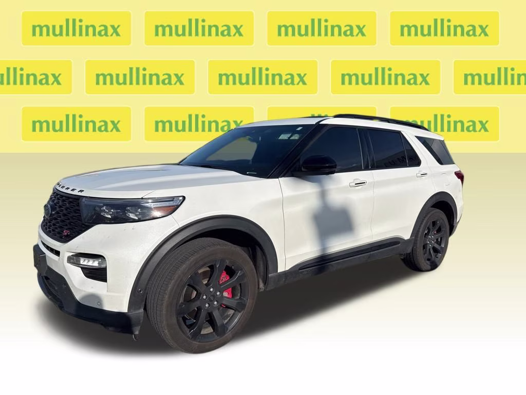 2022 Star White Metallic Tri-Coat Ford Explorer ST 4X4 SUV