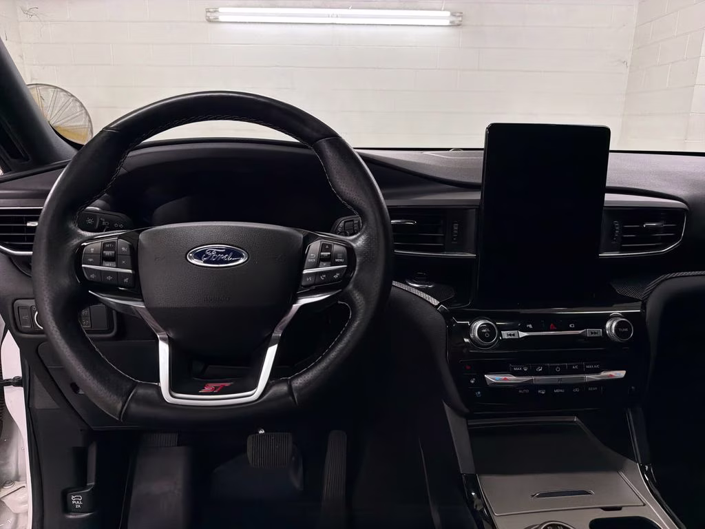 2022 White Metallic Ford Explorer ST 4X4 SUV