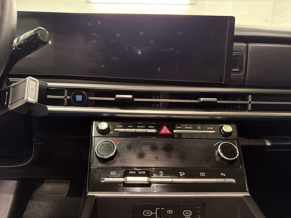 2024 Phantom Black Hyundai Santa Fe SEL FWD SUV