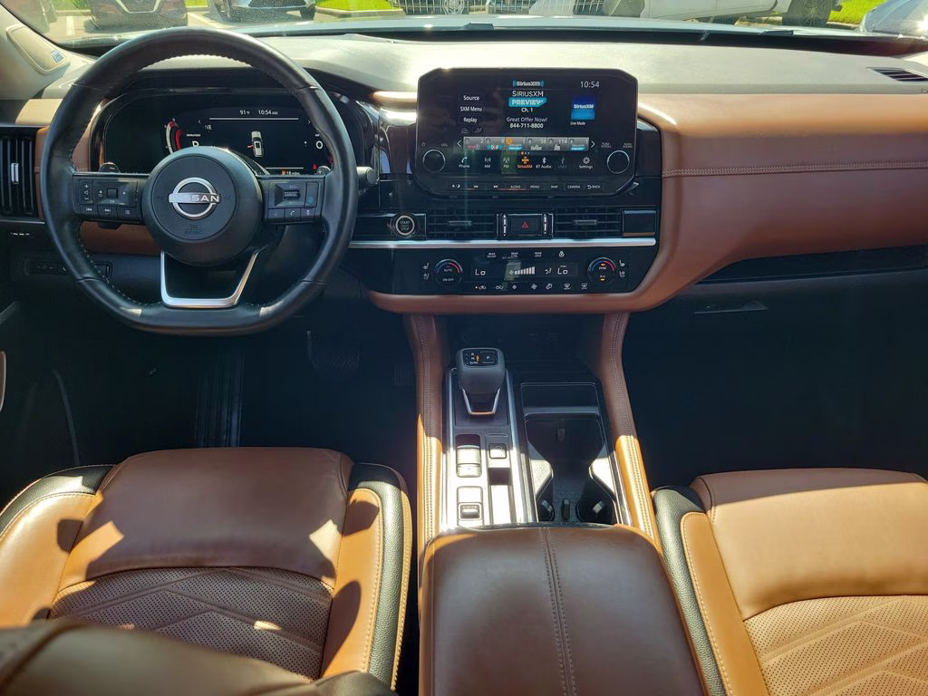 2023 Boulder Gray Pearl Nissan Pathfinder Platinum FWD SUV
