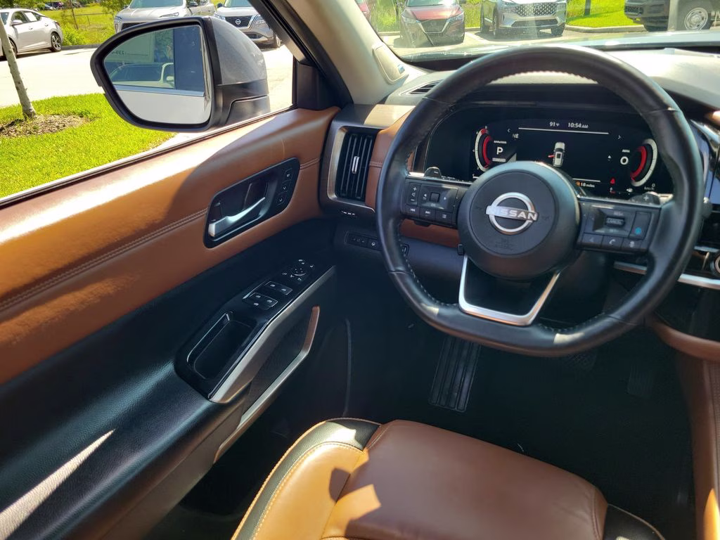 2023 Boulder Gray Pearl Nissan Pathfinder Platinum FWD SUV