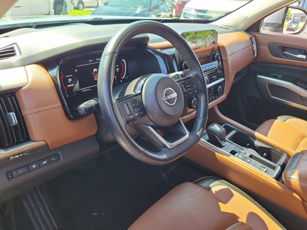 2023 Boulder Gray Pearl Nissan Pathfinder Platinum FWD SUV