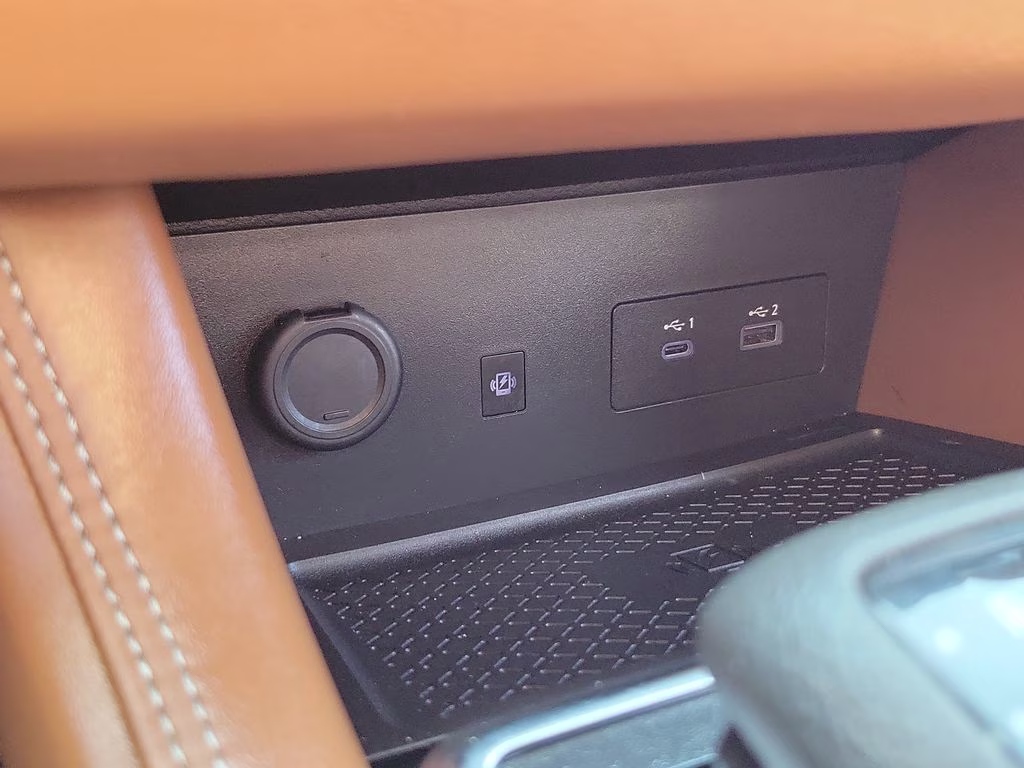 2023 Boulder Gray Pearl Nissan Pathfinder Platinum FWD SUV