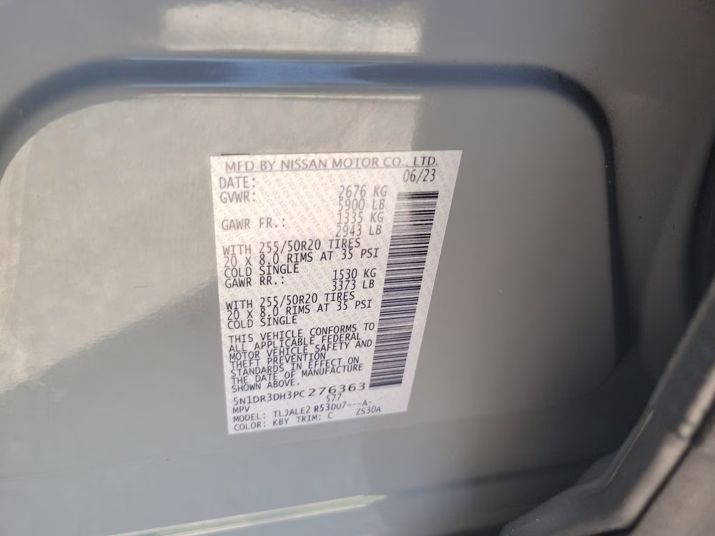 2023 Boulder Gray Pearl Nissan Pathfinder Platinum FWD SUV