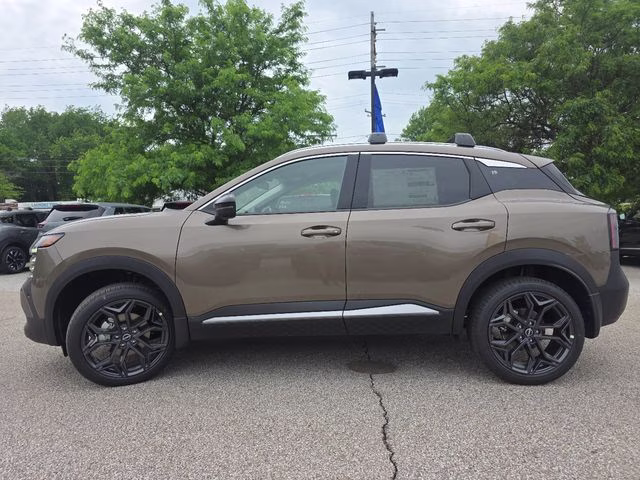 2026 Canyon Bronze Metallic Nissan Kicks SR AWD SUV