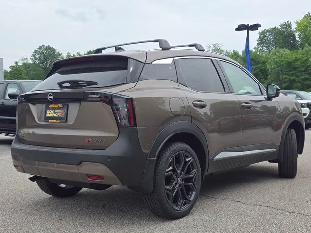 2026 Canyon Bronze Metallic Nissan Kicks SR AWD SUV