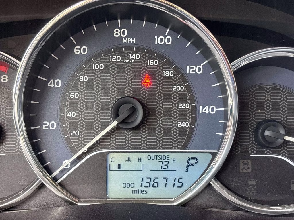 2014 Super White Toyota Corolla LE FWD Sedan