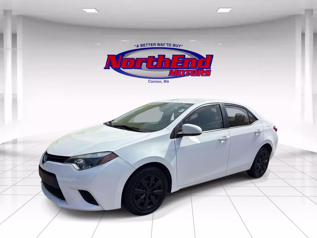 2014 Super White Toyota Corolla LE FWD Sedan