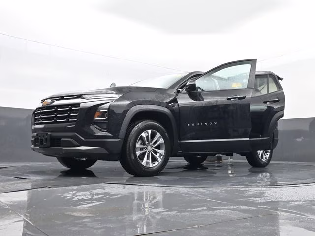 2025 Mosaic Black Metallic Chevrolet Equinox LT AWD SUV