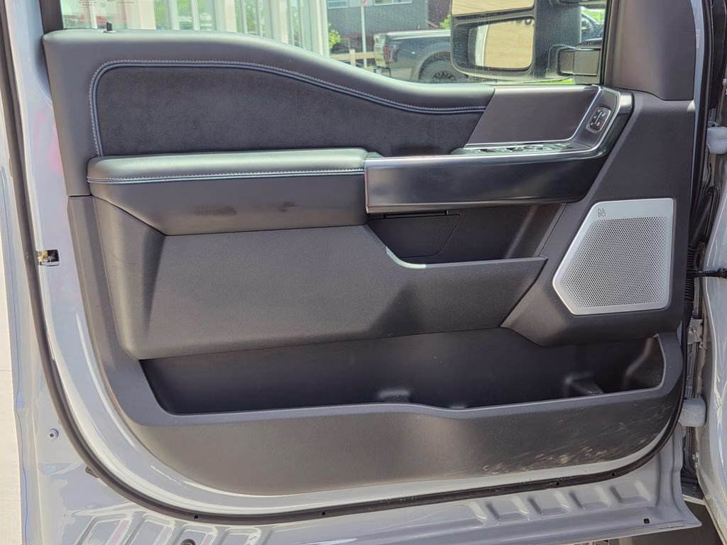 2026 Glacier Gray Met Tri-Coat Ford Super Duty F-450 DRW Platinum 4X4 Truck