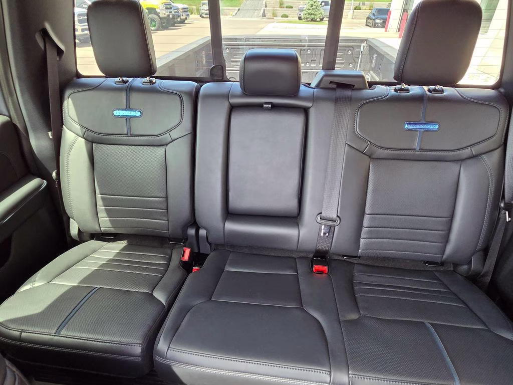 2026 Glacier Gray Met Tri-Coat Ford Super Duty F-450 DRW Platinum 4X4 Truck