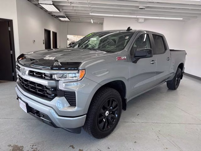 2025 Sterling Gray Metallic Chevrolet Silverado 1500 RST 4X4 Truck