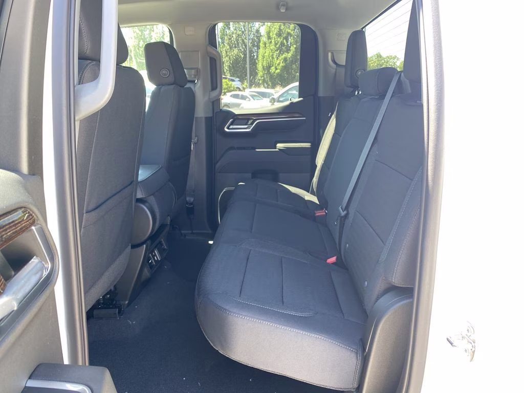 2023 Summit White GMC Sierra 1500 Elevation 4X4 Truck