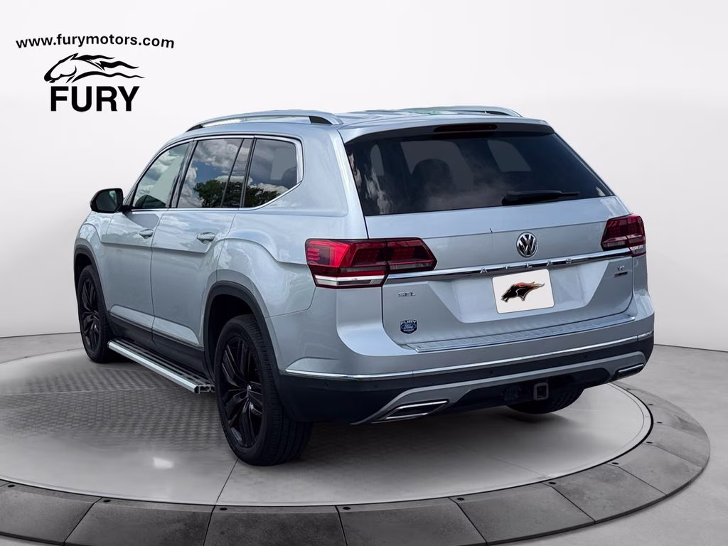 2018 Reflex Silver Metallic Volkswagen Atlas SEL Premium w/Towing AWD SUV