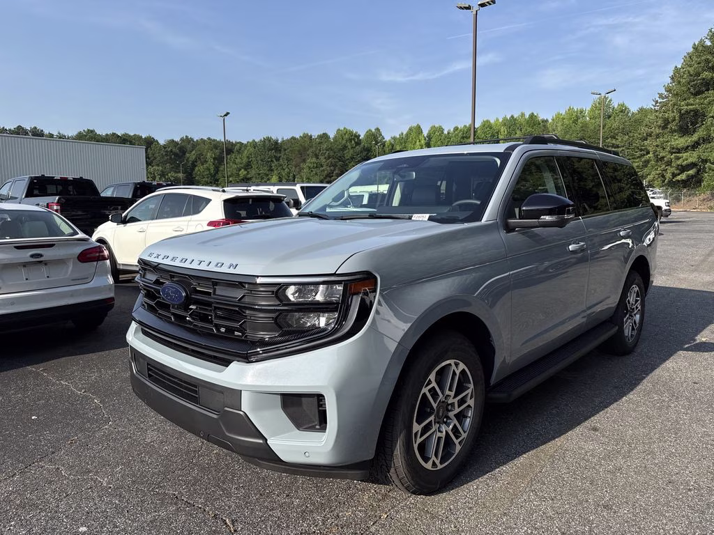 2026 Gray Metallic Ford Expedition Active 4X4 SUV