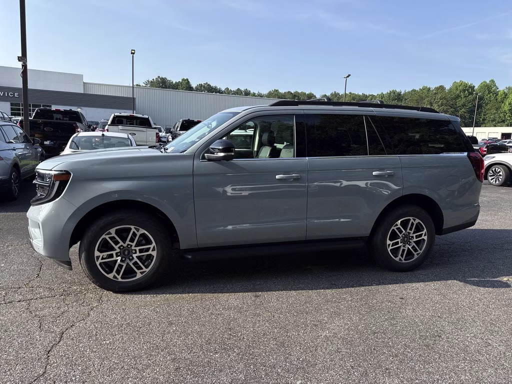 2026 Gray Metallic Ford Expedition Active 4X4 SUV