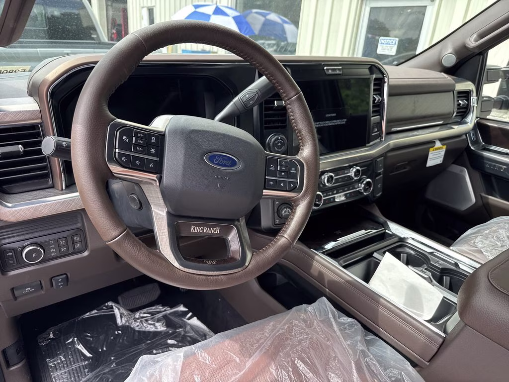 2026 Black Metallic Ford Super Duty F-250 SRW King Ranch 4X4 Truck