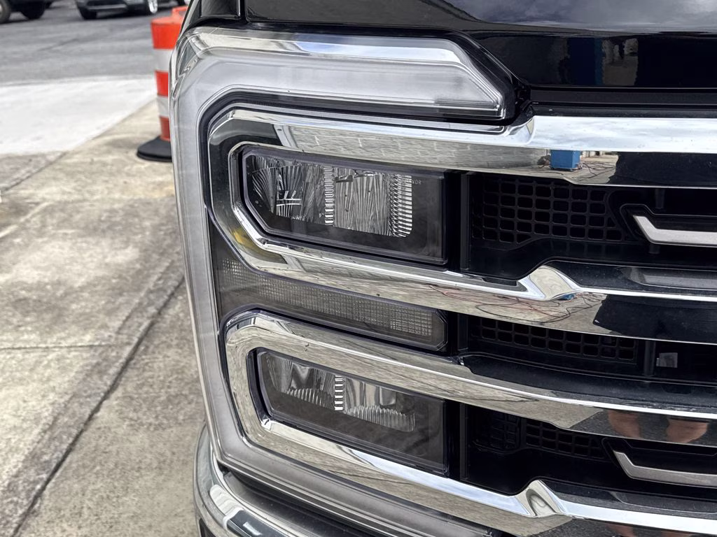 2026 Black Metallic Ford Super Duty F-250 SRW King Ranch 4X4 Truck