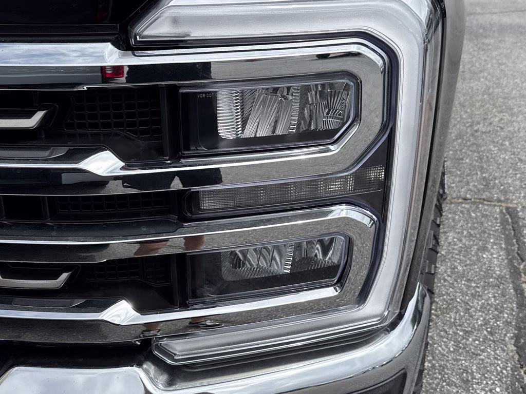 2026 Black Metallic Ford Super Duty F-250 SRW King Ranch 4X4 Truck