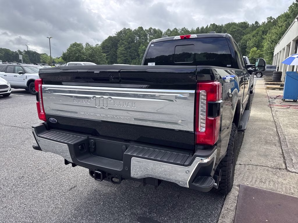 2026 Black Metallic Ford Super Duty F-250 SRW King Ranch 4X4 Truck