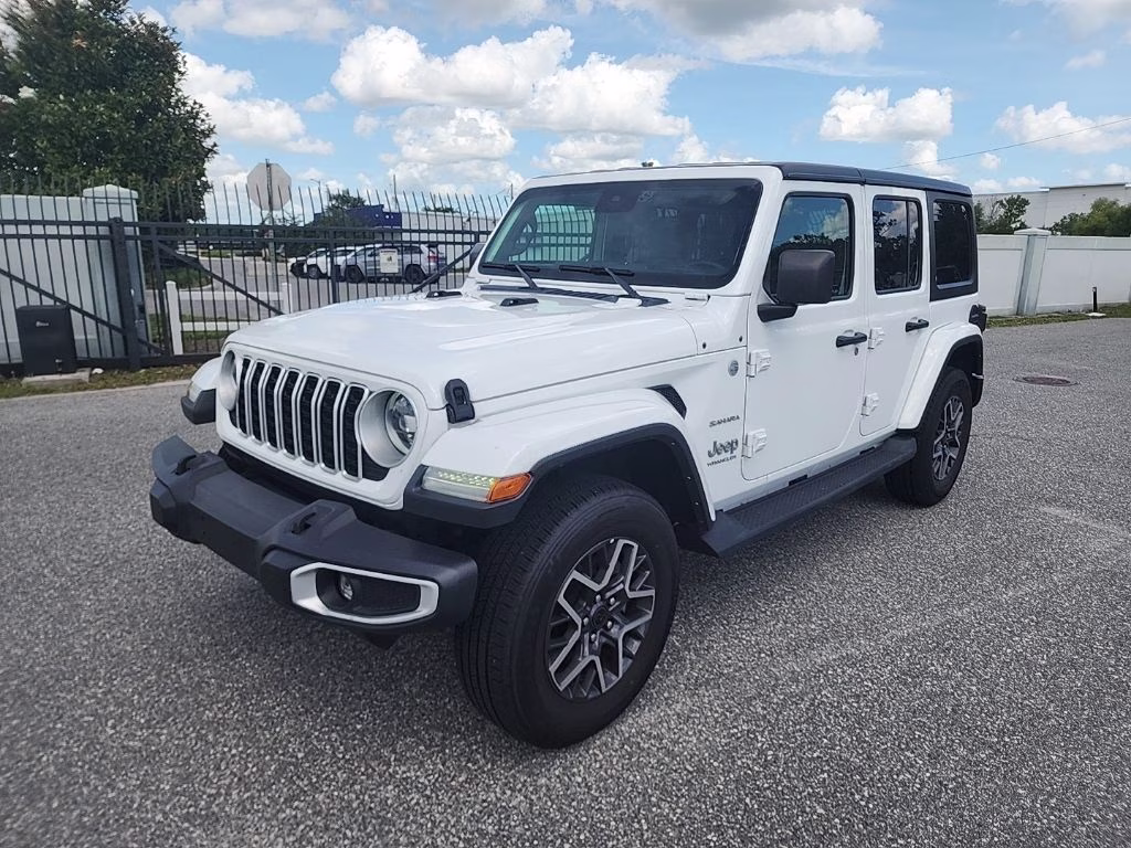 2024 Jeep Wrangler Sahara's photo