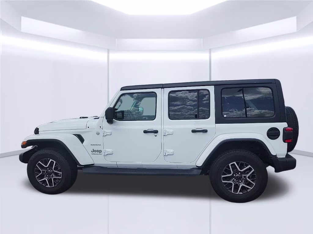 2024 White Jeep Wrangler Sahara 4X4 SUV