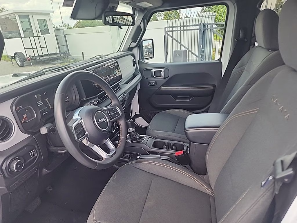 2024 White Jeep Wrangler Sahara 4X4 SUV