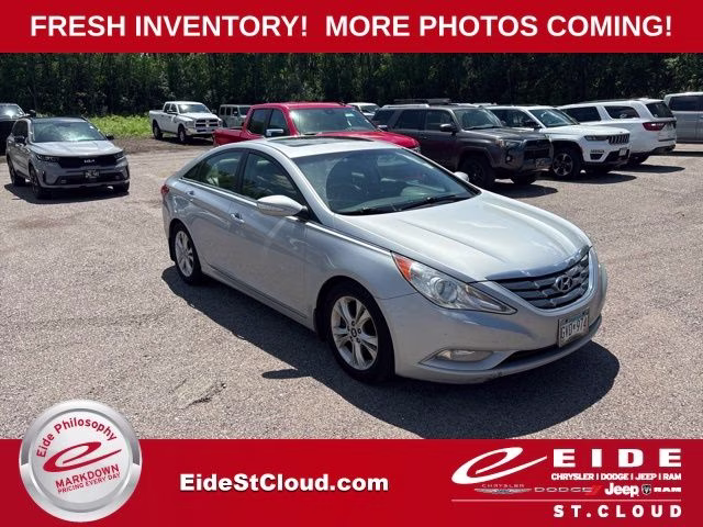2011 Radiant Silver Hyundai Sonata Limited FWD Sedan