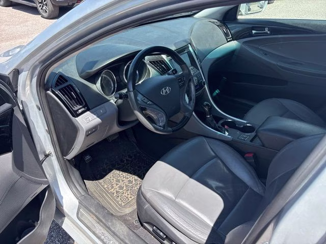 2011 Radiant Silver Hyundai Sonata Limited FWD Sedan