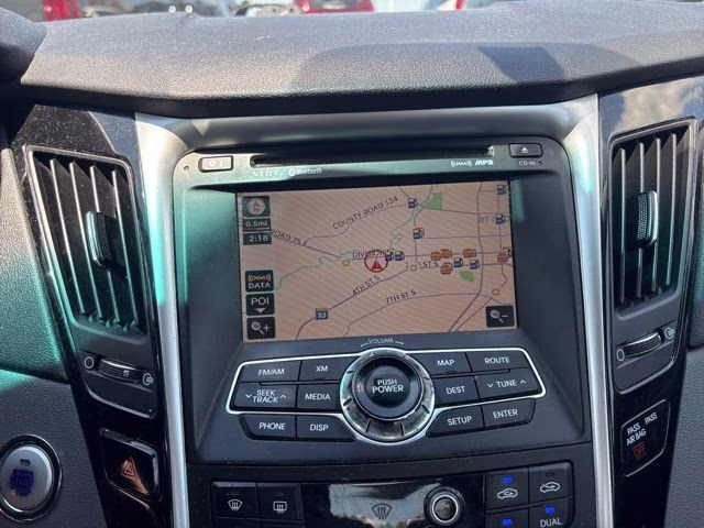 2011 Radiant Silver Hyundai Sonata Limited FWD Sedan