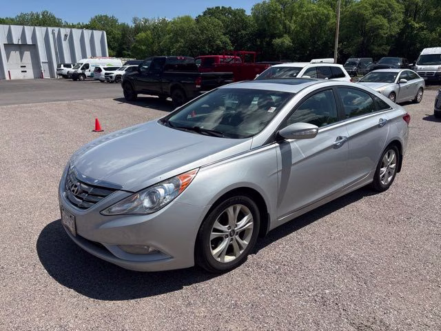 2011 Radiant Silver Hyundai Sonata Limited FWD Sedan