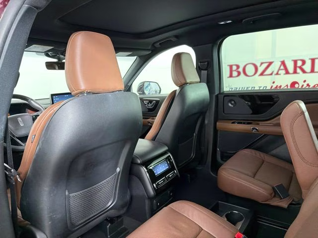 2023 Red Metallic Lincoln Aviator Reserve RWD SUV