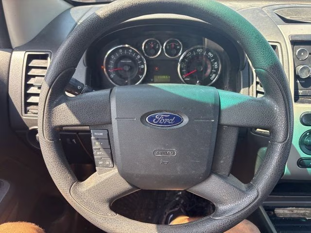 2008 Redfire Metallic Ford Edge SE FWD SUV