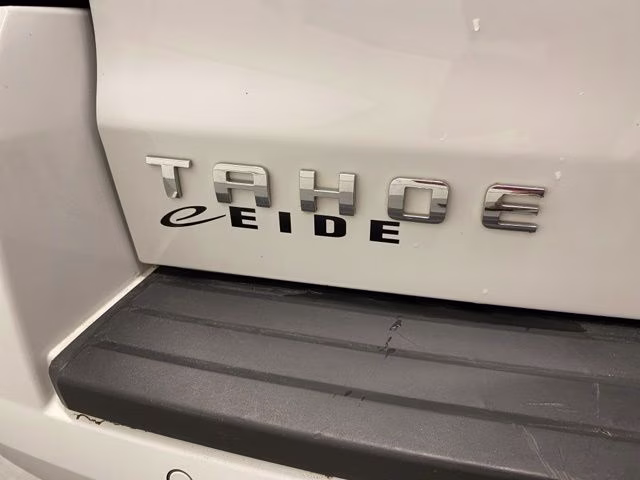 2019 Summit White Chevrolet Tahoe LS 4X4 SUV