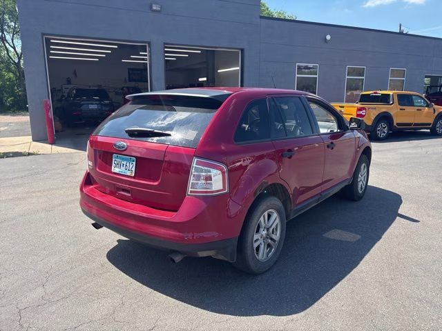 2008 Redfire Metallic Ford Edge SE FWD SUV