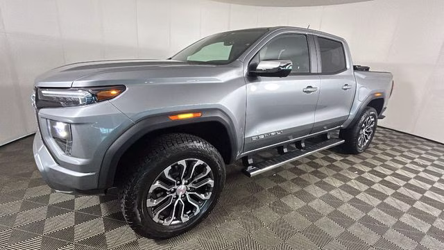 2026 Sterling Metallic GMC Canyon Denali 4X4 Truck