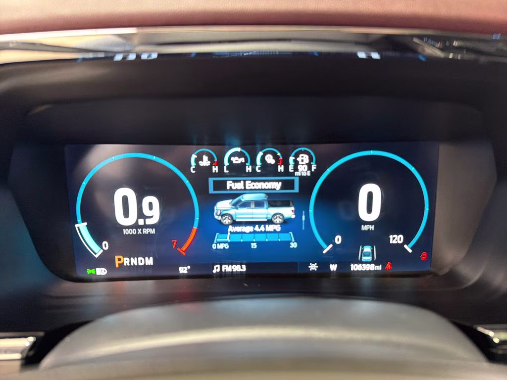 2022 Oxford White Ford F-150 Lariat 4X4 Truck