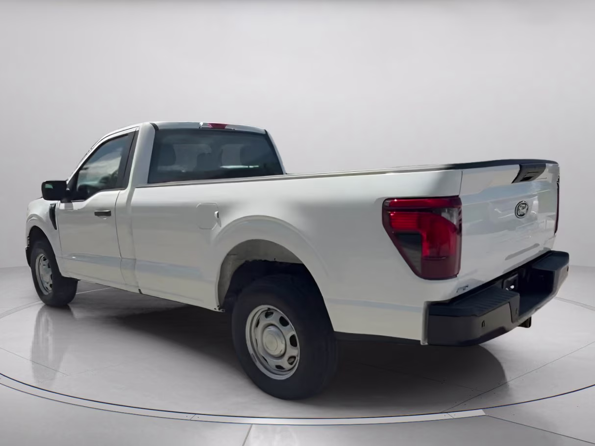 2024 Oxford White Ford F-150 XL Regular Cab Pickup 4X4 Truck
