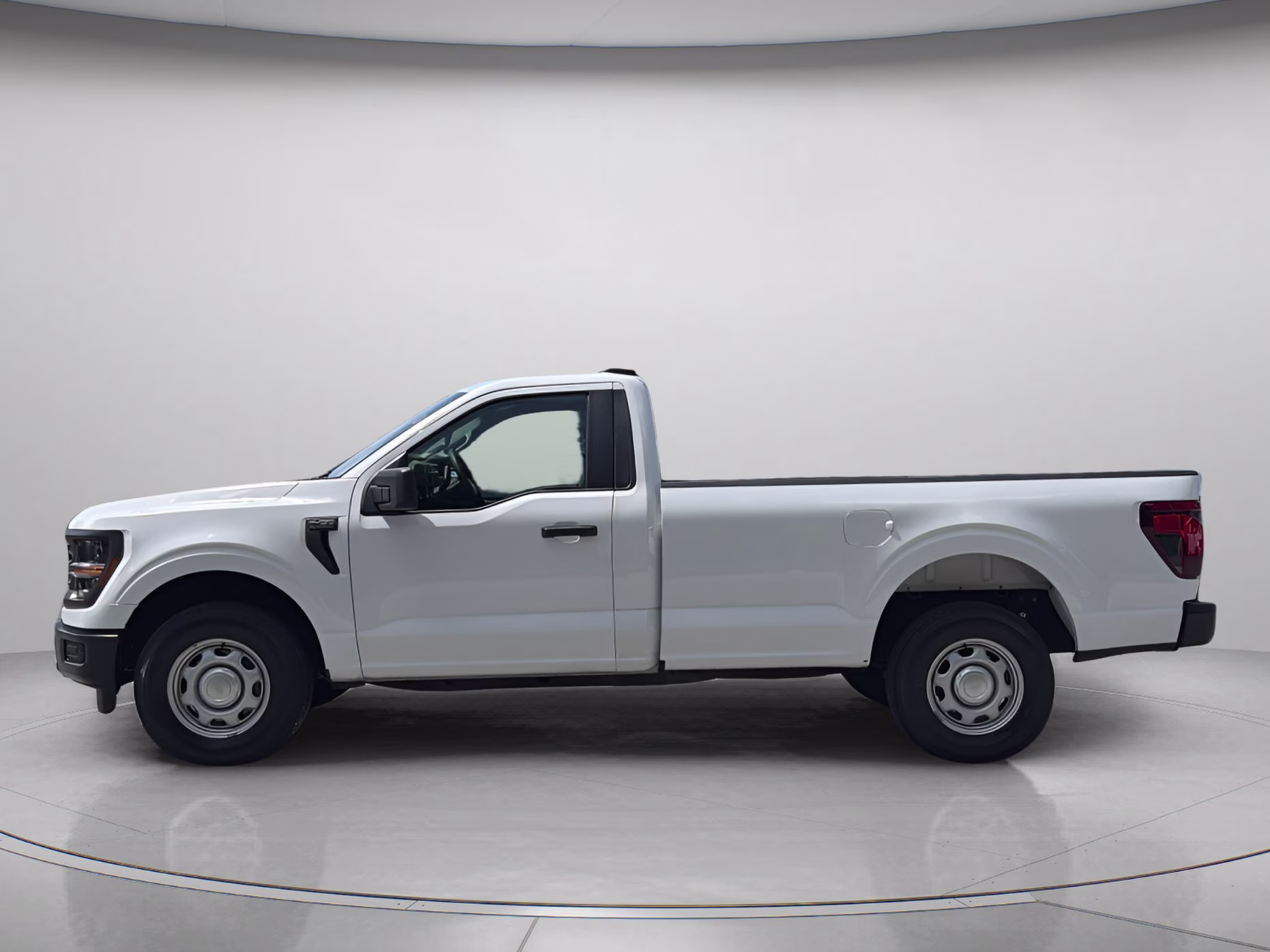 2024 Oxford White Ford F-150 XL Regular Cab Pickup 4X4 Truck