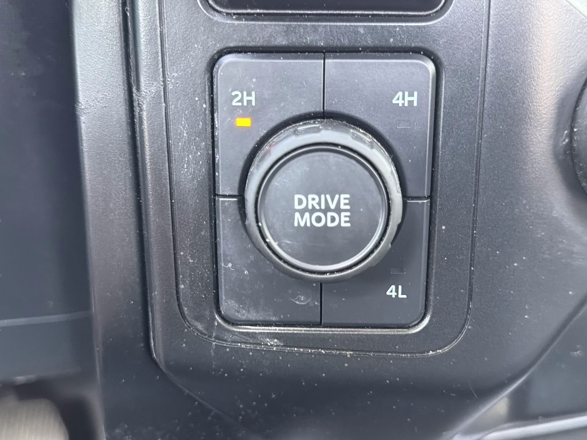 2024 Oxford White Ford F-150 XL Regular Cab Pickup 4X4 Truck
