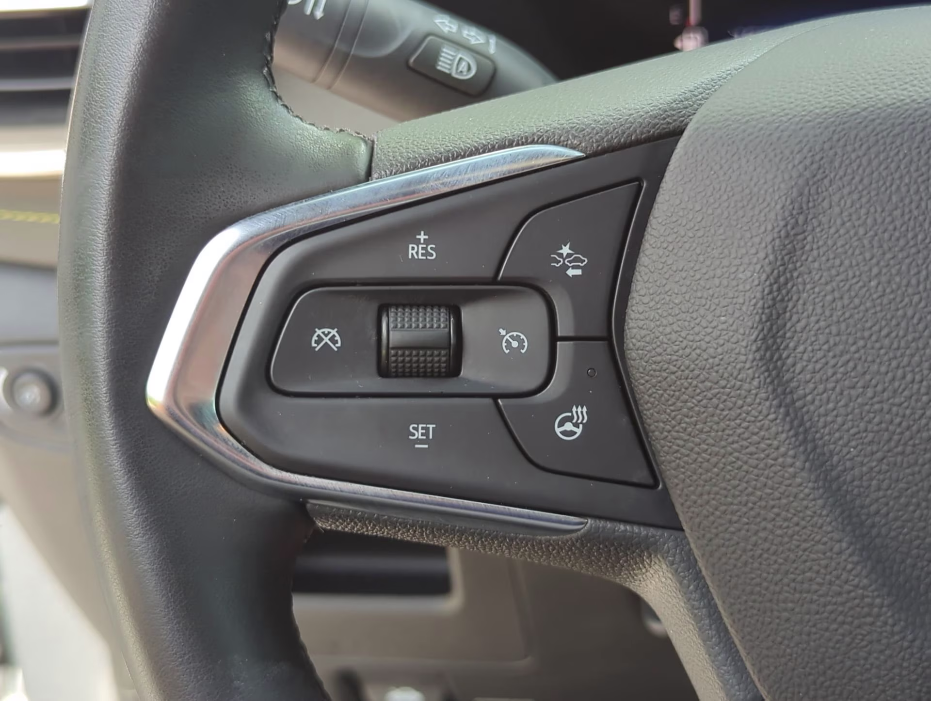 2024 Sterling Gray Metallic Chevrolet Trailblazer ACTIV AWD SUV